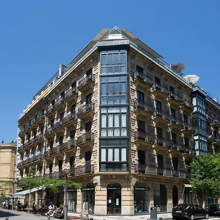 Chillida Larramendi - Iberorent アパート