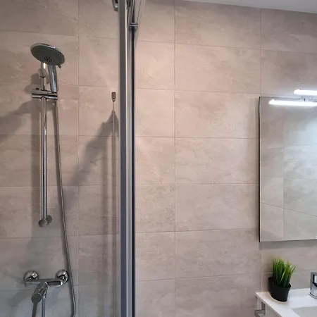 Chillida Larramendi - Iberorent Saint-Sébastien