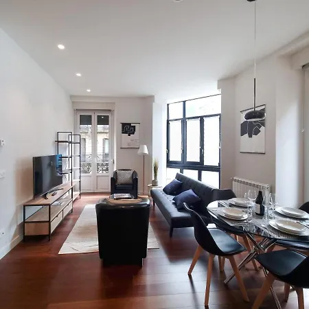Chillida Larramendi - Iberorent Apartment *
