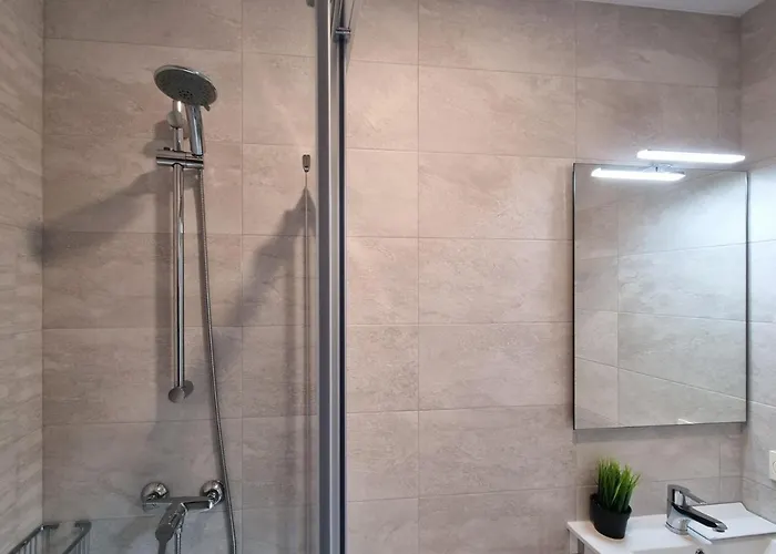 Chillida Larramendi - Iberorent San Sebastián