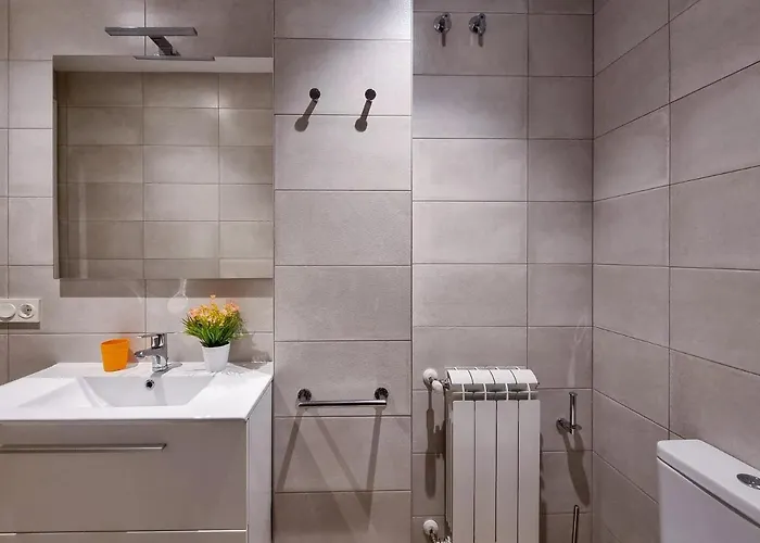 Chillida Larramendi - Iberorent *