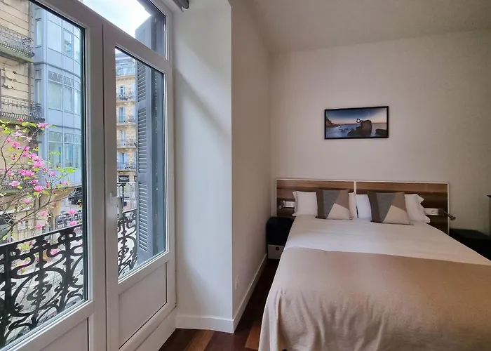 Chillida Larramendi - Iberorent Apartament San Sebastián